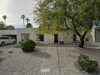 SUE'S PLACE, LLC