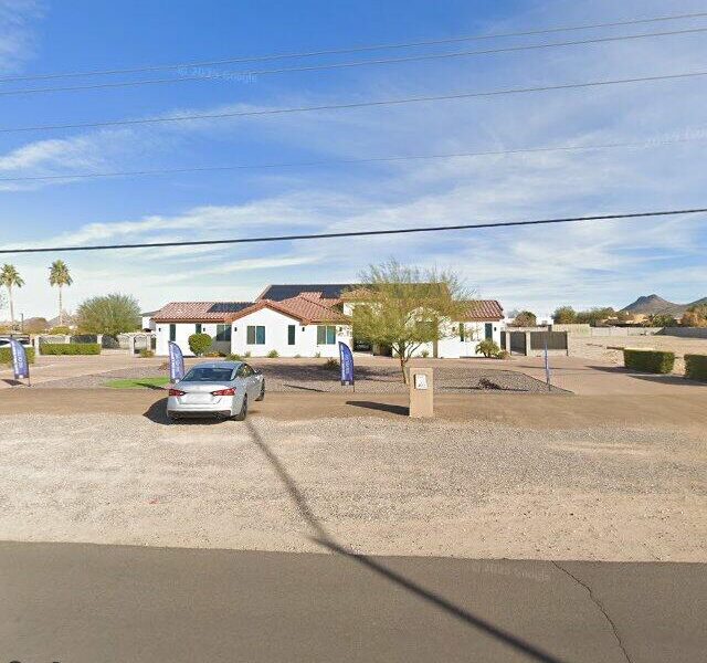PINNACLE PEAK SENIOR LIVING
