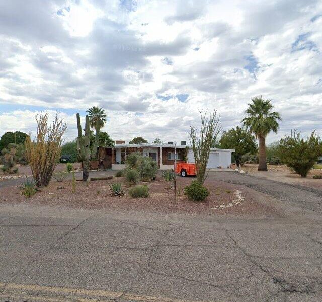 AGAVE HILLS LLC