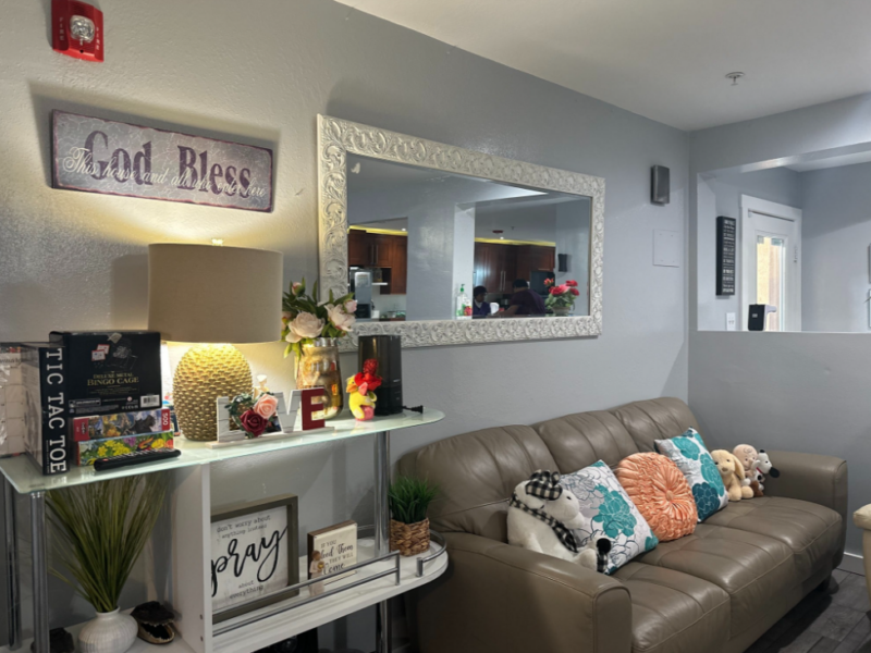 Sage House Laurel I